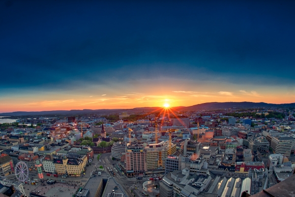 Solnedgang over Oslo